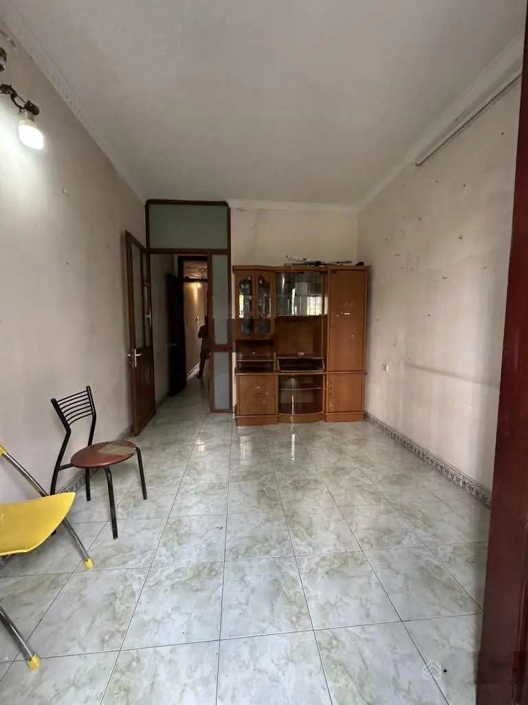 Bán nhà mặt phố Kim Ngưu, Hai Bà Trưng 70m² 5 tầng thang máy vỉa hè rộng giá 31 tỷ