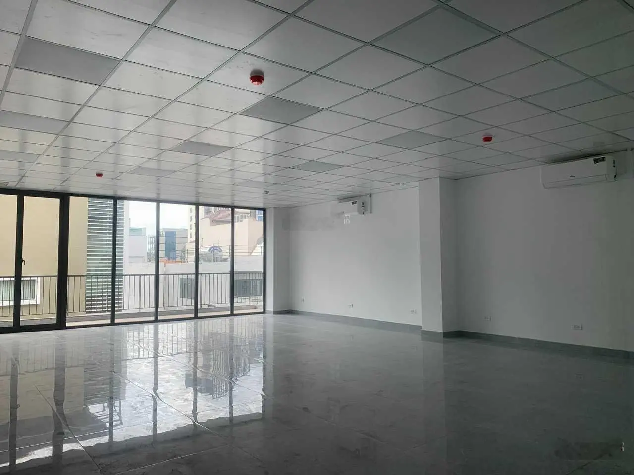 Bán Nhà Mặt Tiền Đường Võ Oan D3 Gần Nguyễn Gia Trí Bình Thạnh. Ngang 8X20 Hầm 6 Tầng Giá Giảm 39Tỷ
