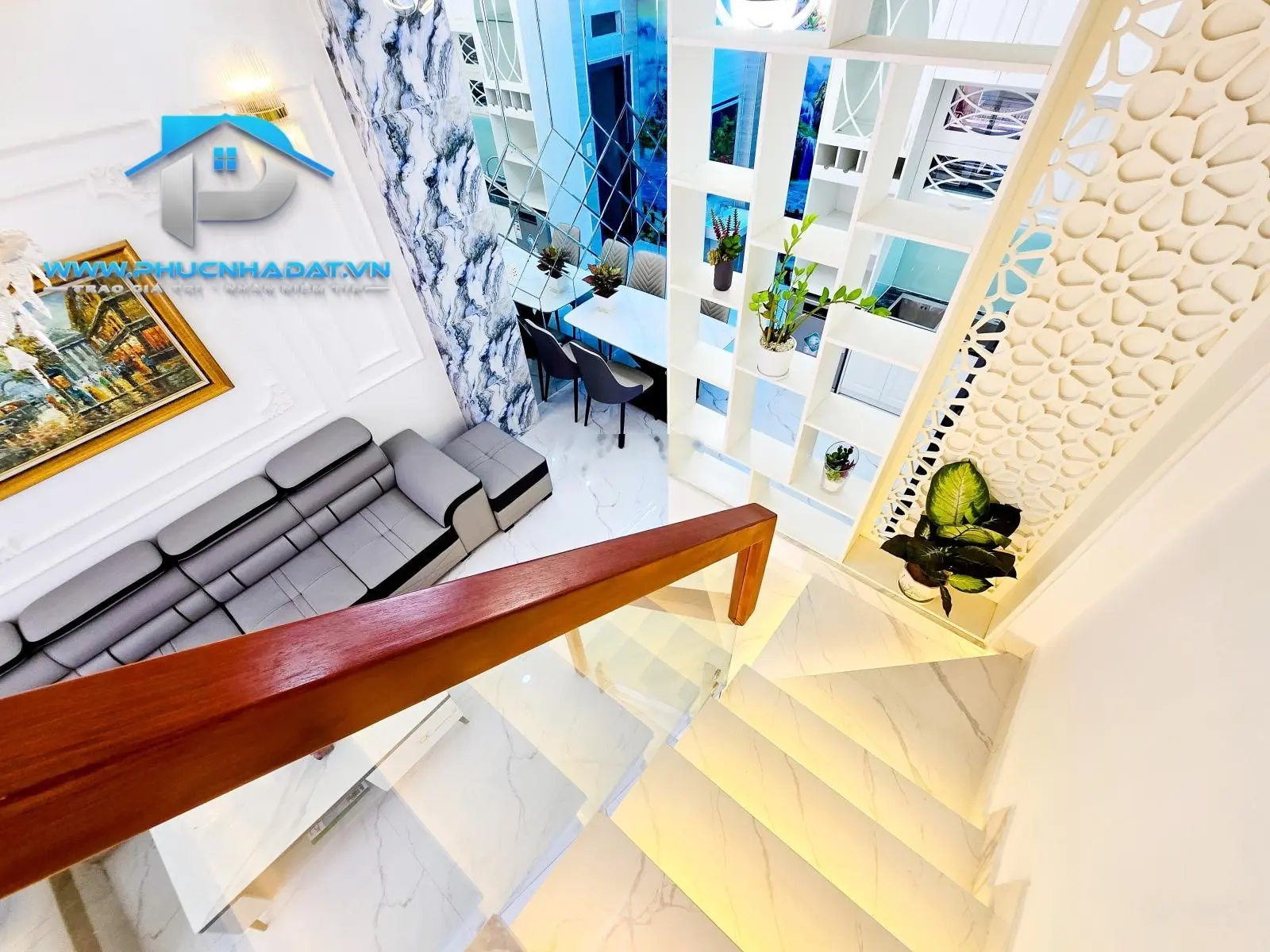 Bán nhà phố hiện đại xe hơi để trong nhà khu dân cư The Sun Residence Nhà Bè - 6.4 tỷ, 4x13m