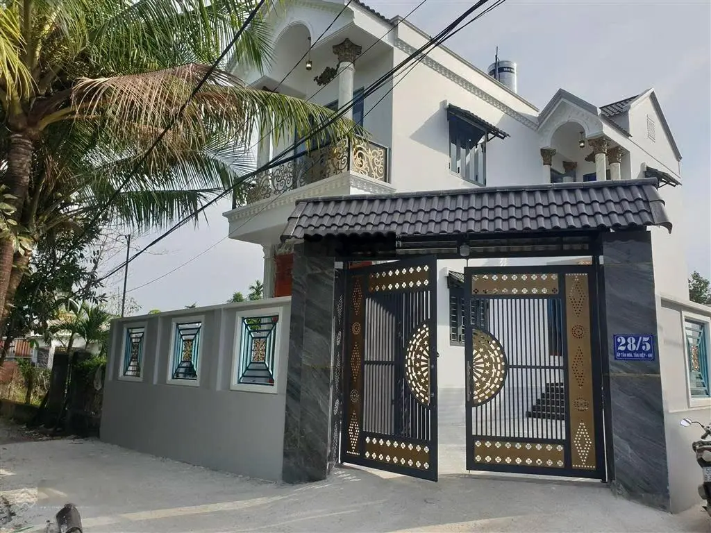 Bán nhà 1 lầu góc 2MT DT: 10 x 18m gần ngã 3 Ô Trác, Chợ Tân Hiệp