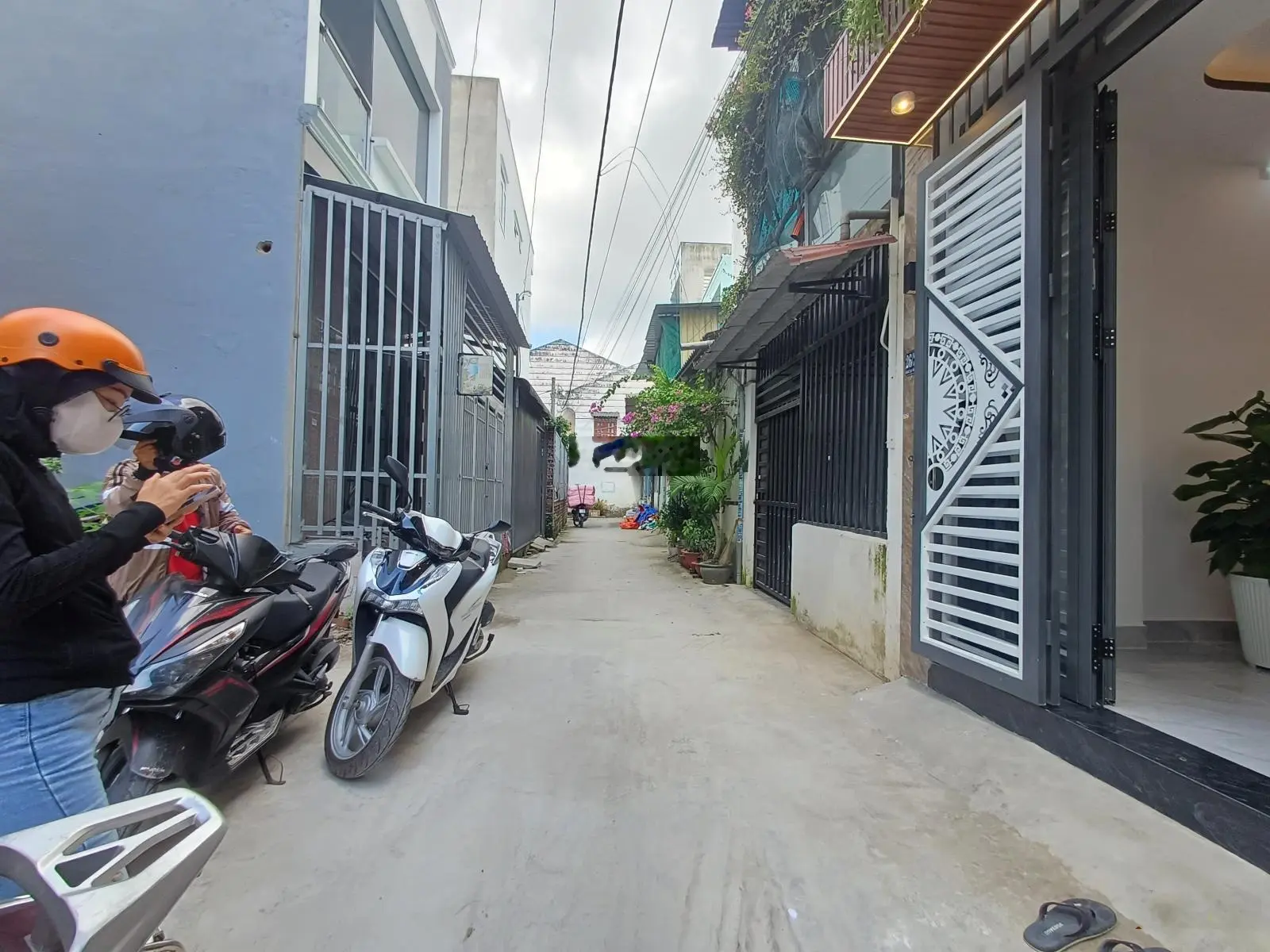 3.95 tỷ - Nhà full nội thất - trệt lầu - Ngã Tư Ga - TL26 - phường Thạnh Lộc - Q12 - HCM