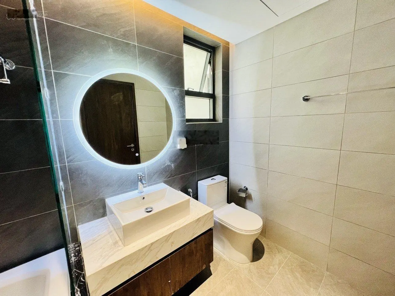 Giá cực hiếm tại Diamond Brilliant 2PN - 2WC (96m2) view nội khu mát mắt chỉ 5,050 tỷ