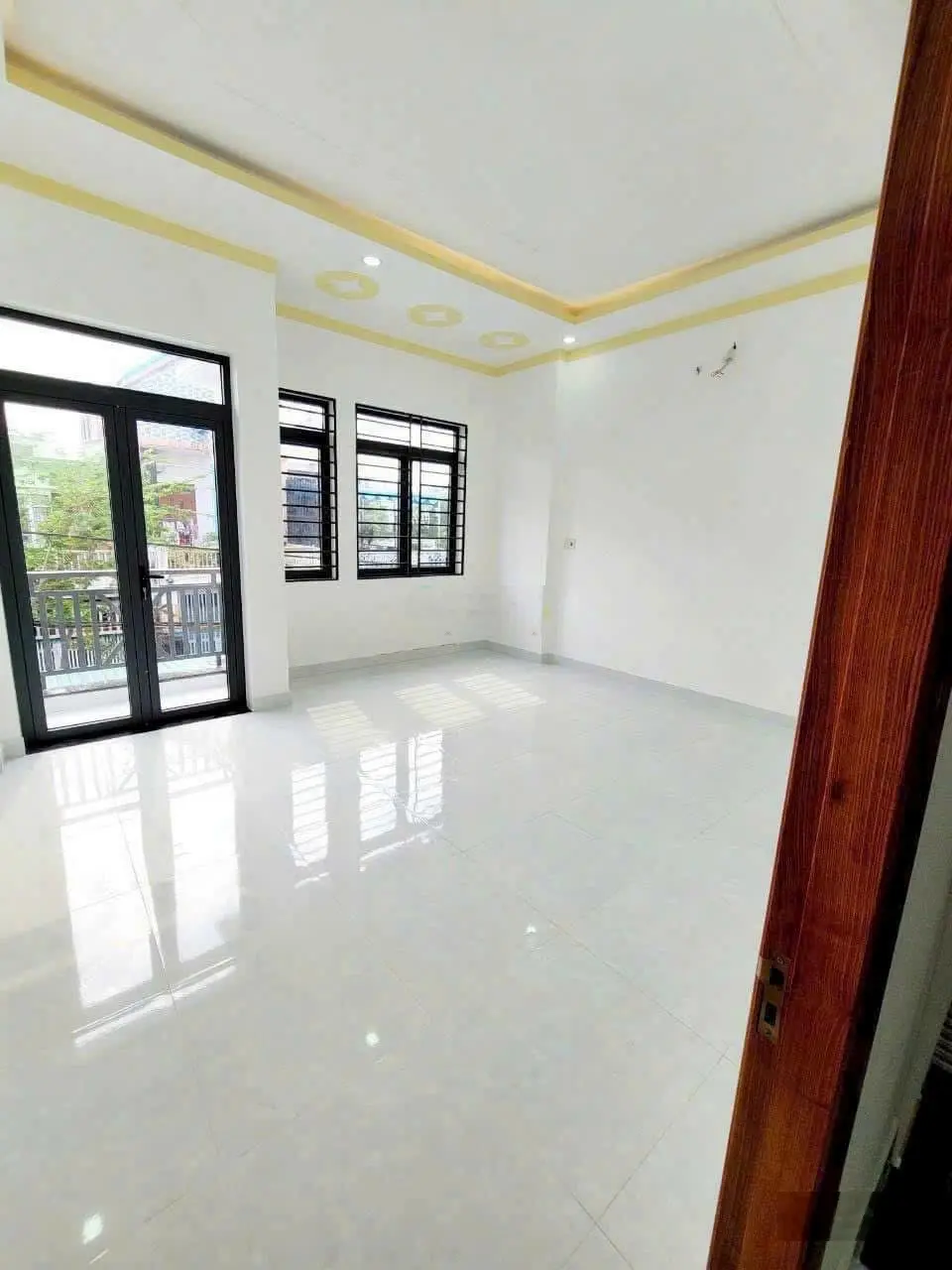 Nhà 3 Tầng Ngay Trung Tâm Thuân An Phù Hợp Cho Đầu Tư Cho Thuê