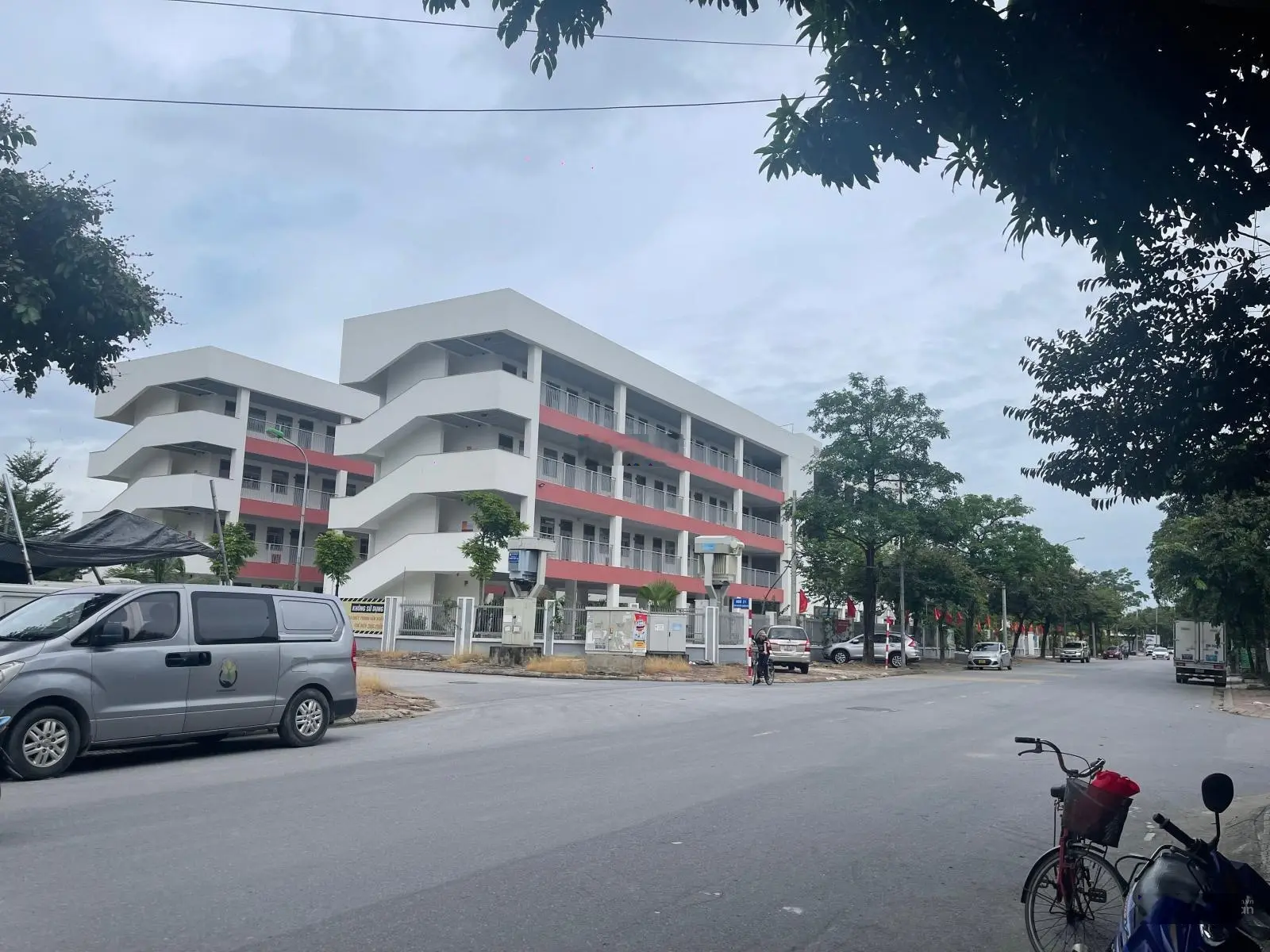 Bán lô góc 232m2 đất đấu giá 31ha Trâu Quỳ, Gia Lâm, Hà Nội