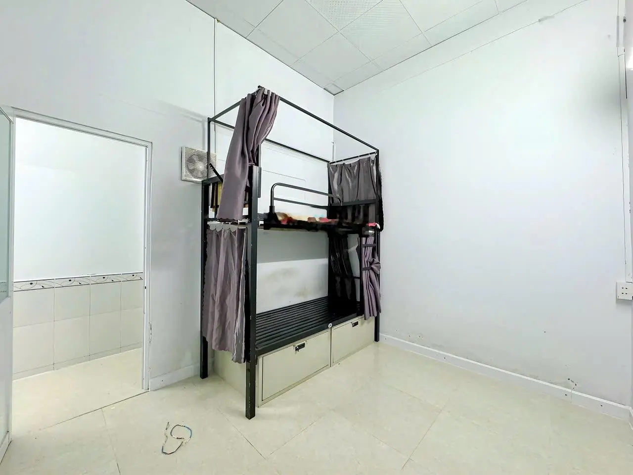 Bán Nhà Q7 Diện Tích khủng 117m2 Ngang 4m x 25,2m nở hậu 4,4m Nhỉnh 4 Tỷ, Huỳnh Tấn Phát.
