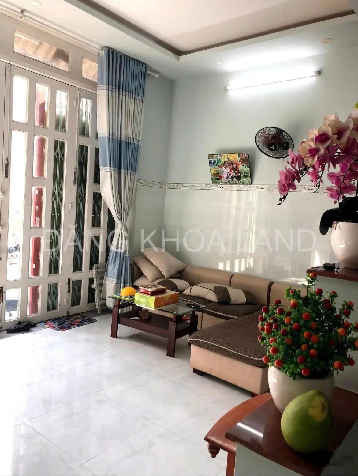 Nhà hẻm xe hơi đường Cây Keo 5tỷ2 giảm còn 4tỷ780 - cần bán gấp!