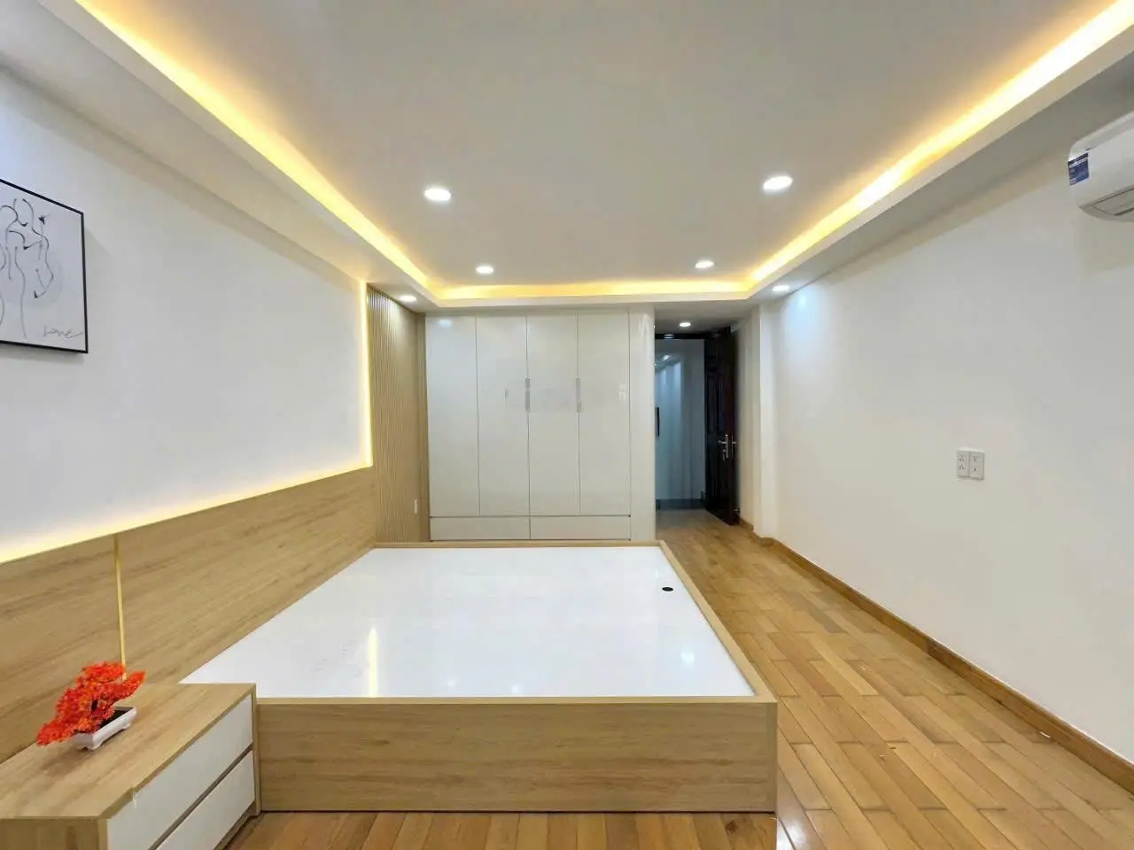 NHÀ VÕ OANH , P25 , BÌNH THẠNH : 75M2( 5*15) , 5 TẦNG . HẺM XE TẢI TRÁNH _ 15,5 TỶ Thương Lượng