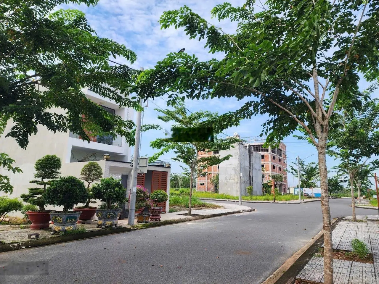 Giá rẻ chưa từng xuất hiện tại dự án Hưng Long Residences 650tr /nền 80m2