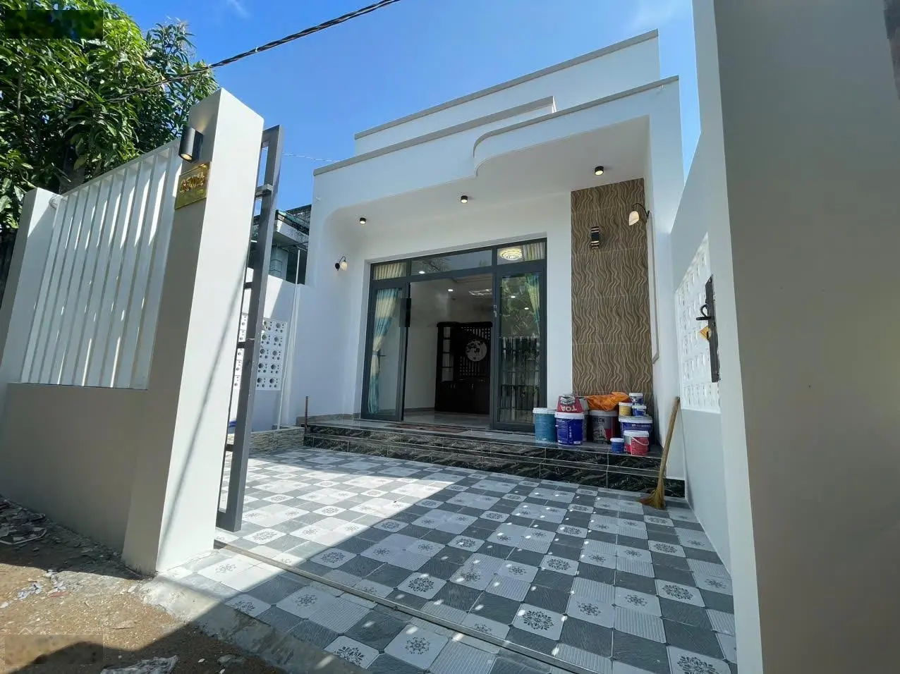 Bán nhà mới hoàn thiện gần Lan Vương, 5,1x20m, 2 PN, thổ cư 70m2 đã có số nhà 0919 968 ***