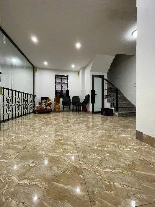 Bán nhà mặt phố đường Thiên Hiền, 31,5 tỷ, 95m2, 30 pn, pháp lý đầy đủ - ô tô đỗ cửa - 10 tầng