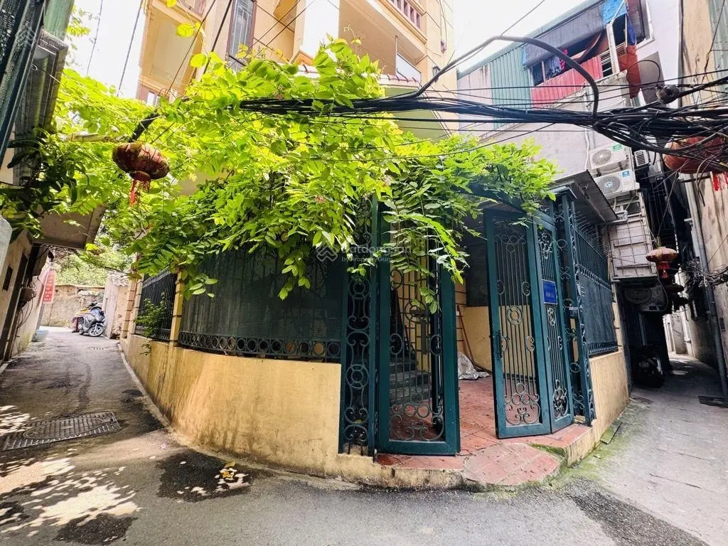-Trích Sài - Tây Hồ - Ngõ thông tứ tung - 3 mặt ngõ - 3 thoáng vĩnh viễn - Gần Hồ tây