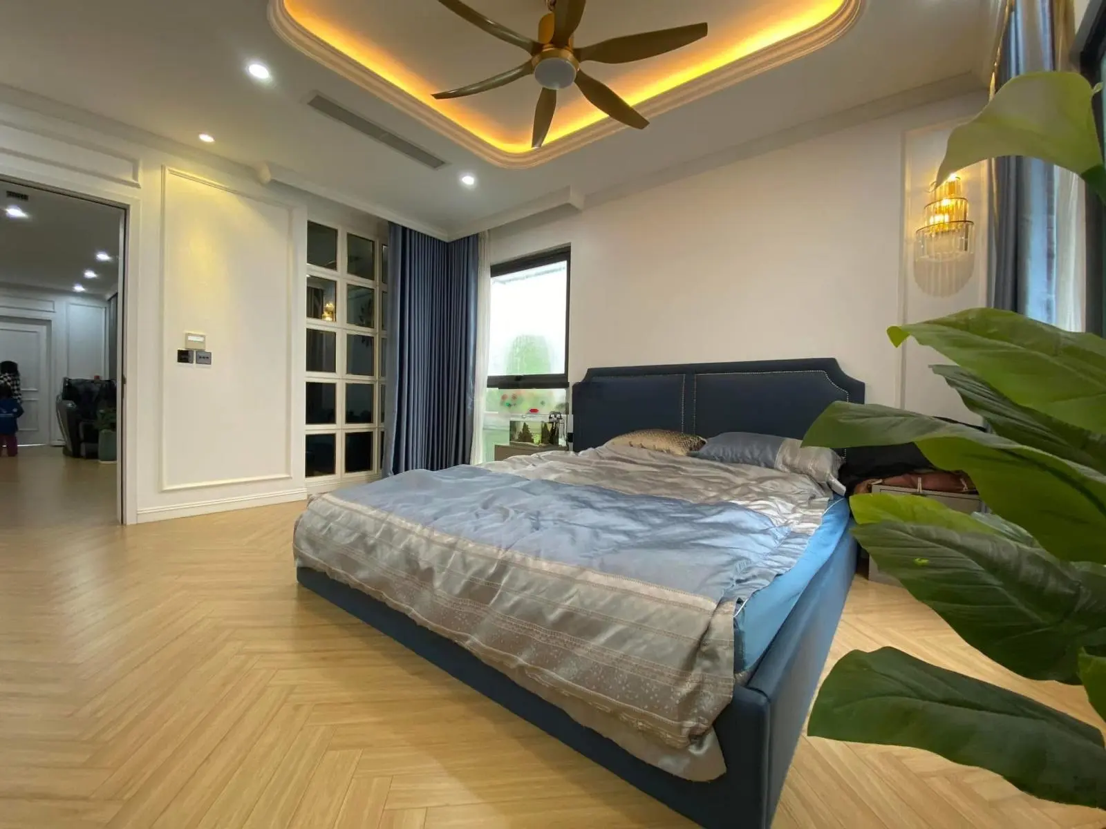 Nhỉnh 19 tỷ! nhà 80m2 - 4 tầng- phân lô ô tô tránh - biệt thự mini - sát phố - giáp ngoại giao đoàn