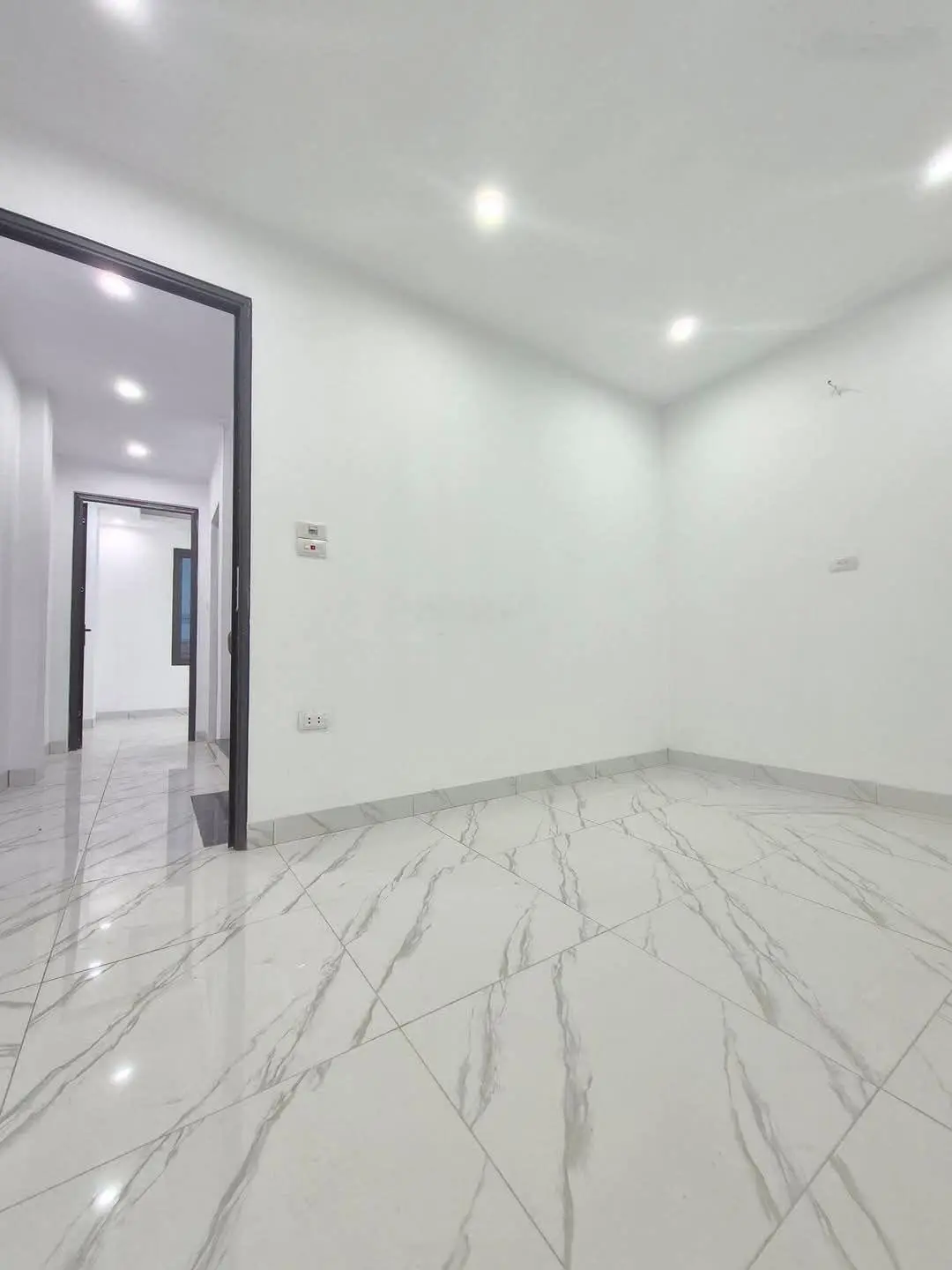 Nhà mới nguyên 5 tầng 4 ngủ tổ ấm chuẩn đẹp giá mềm tại yên nghĩa, hà đông