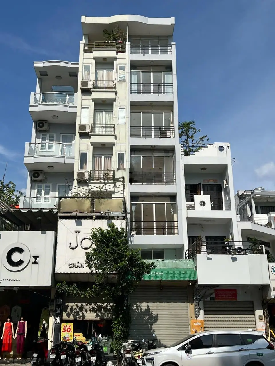 Bán Toà Nhà 7 tầng MT Phan Đình Phùng, P17, Q.Phú Nhuận DT:161m2 Bán: 14,8 tỷ