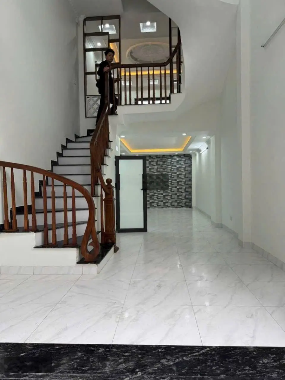 Hàng đầu tư, nhanh nhanh Chính chủ bán 40m2 4PN, 4WC tại Hữu Lê - Hữu Hòa. Thanh Trì, Hà Nội