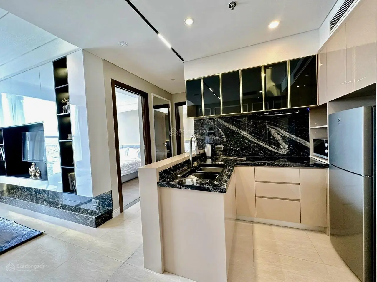 Chủ bán cắt lỗ căn hộ 2PN 80m2 The6 Nature - view nhìn trọn biển Mỹ Khê Đà Nẵng - sổ hồng lâu dài