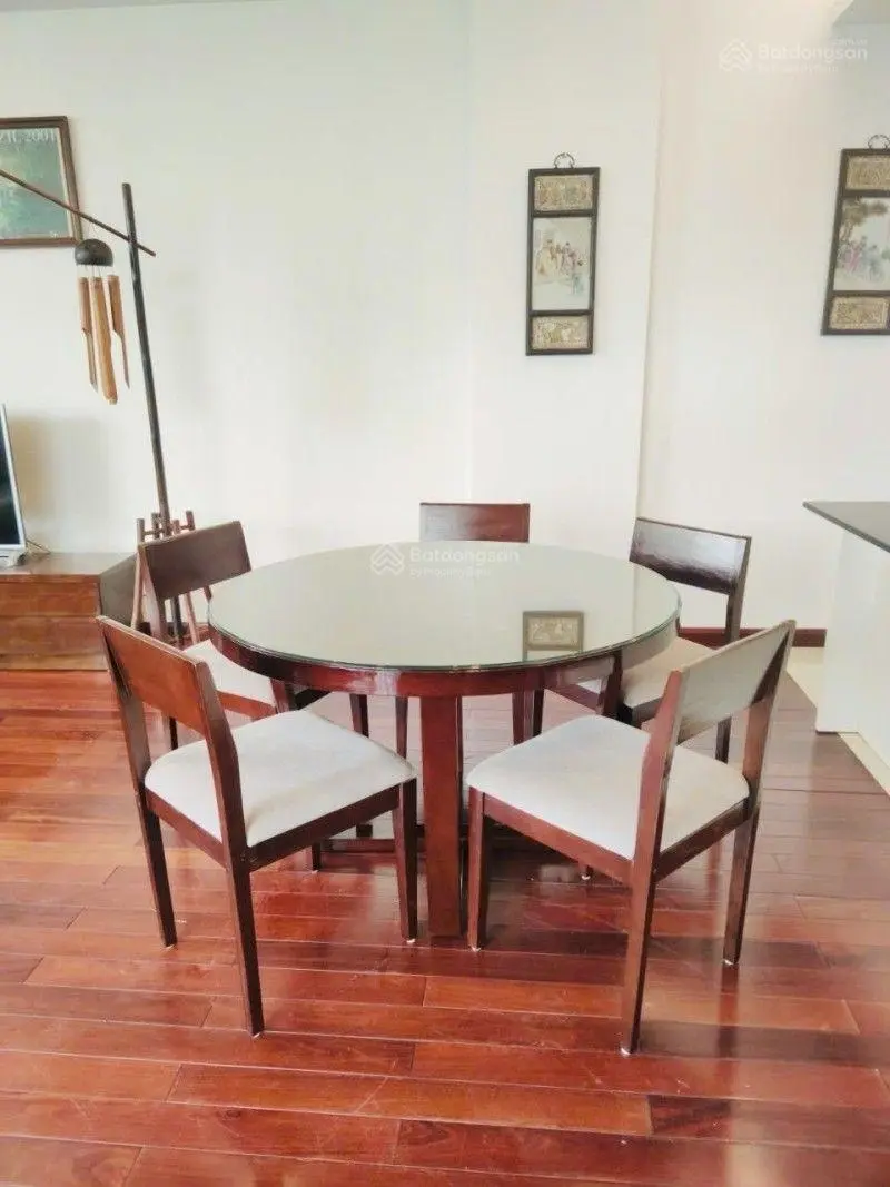 Chính chủ tôi cần thanh khoản gấp tòa siêu phẩm 198m 8 tầng thang máy Tây Hồ Hà Nội vị trí đắc địa