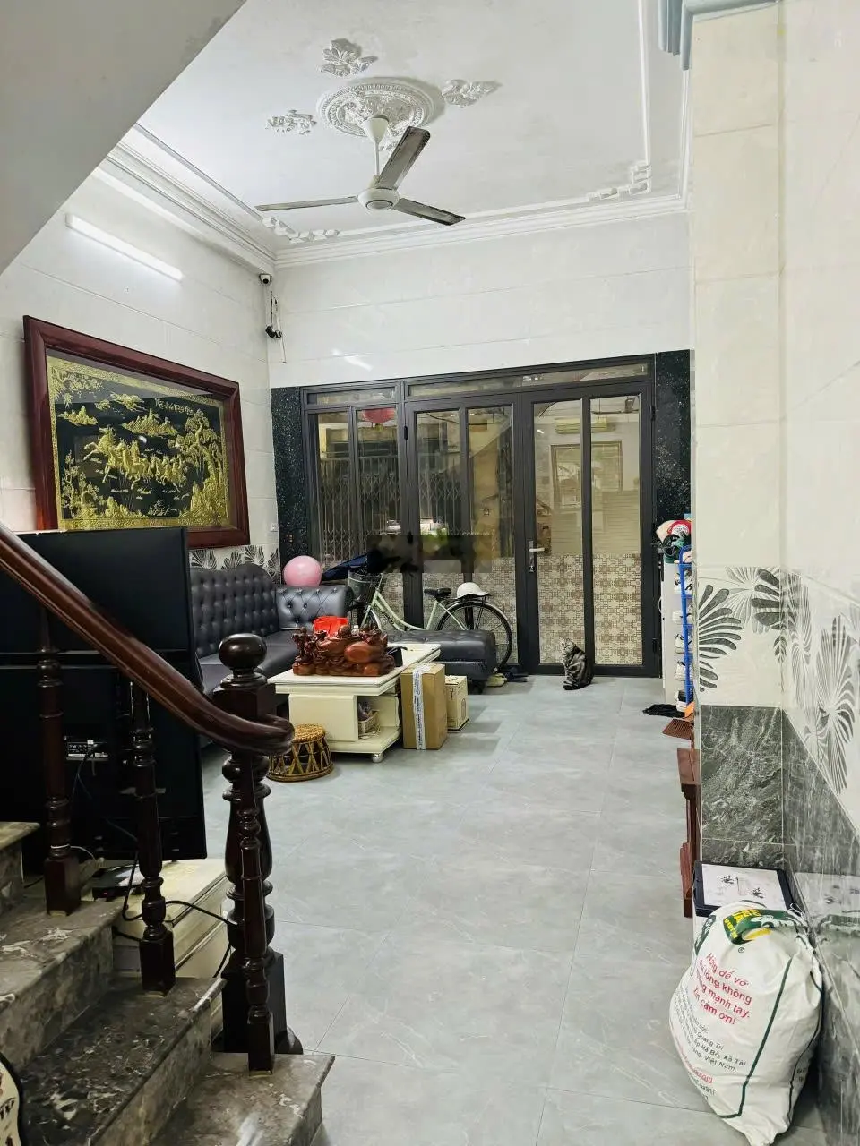 Bán gấp nhà riêng phố Hào Nam 59m 5Tg MT 4,2m chỉ 11,6 tỷ mặt ngõ VIP ôtô KD lô góc.
