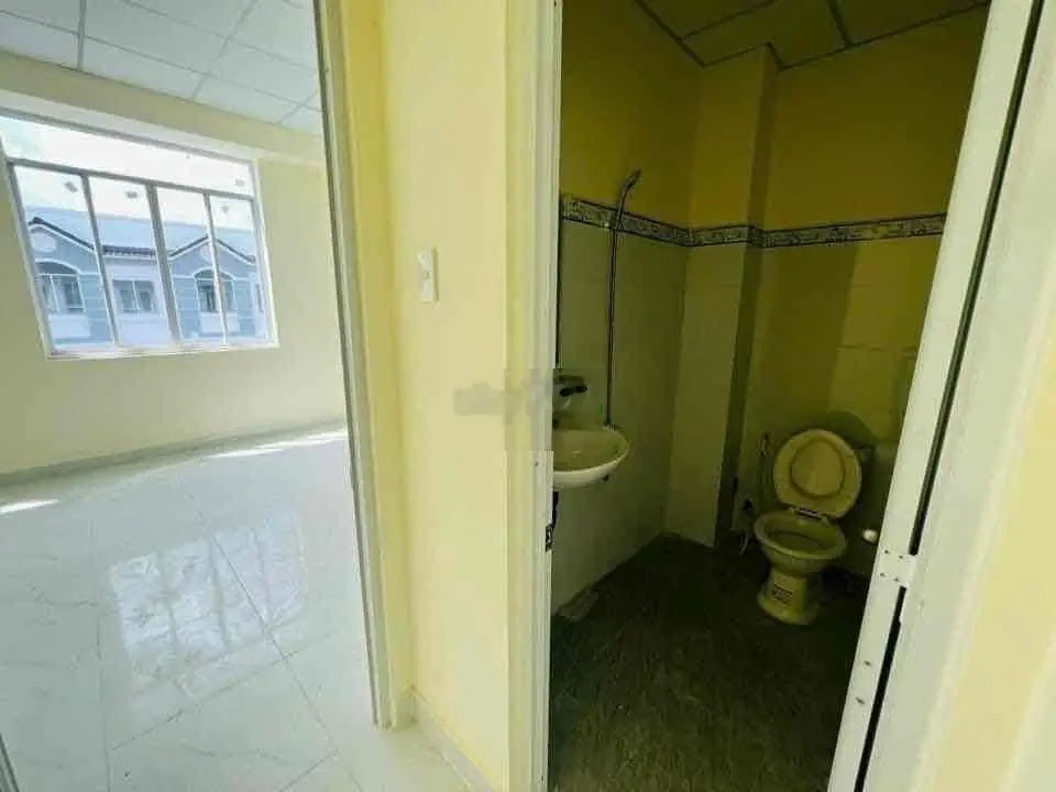 Bán Nhà Mặt Tiền P4 Lộ Nhựa 12m