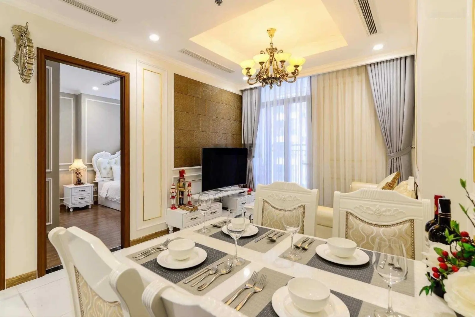 Bán CHCC Carillon 1, Tân Bình, DT 94m2, 3PN, 2WC, full NT, nhà đẹp. Giá: 4 tỷ - LH 0961 663 ***