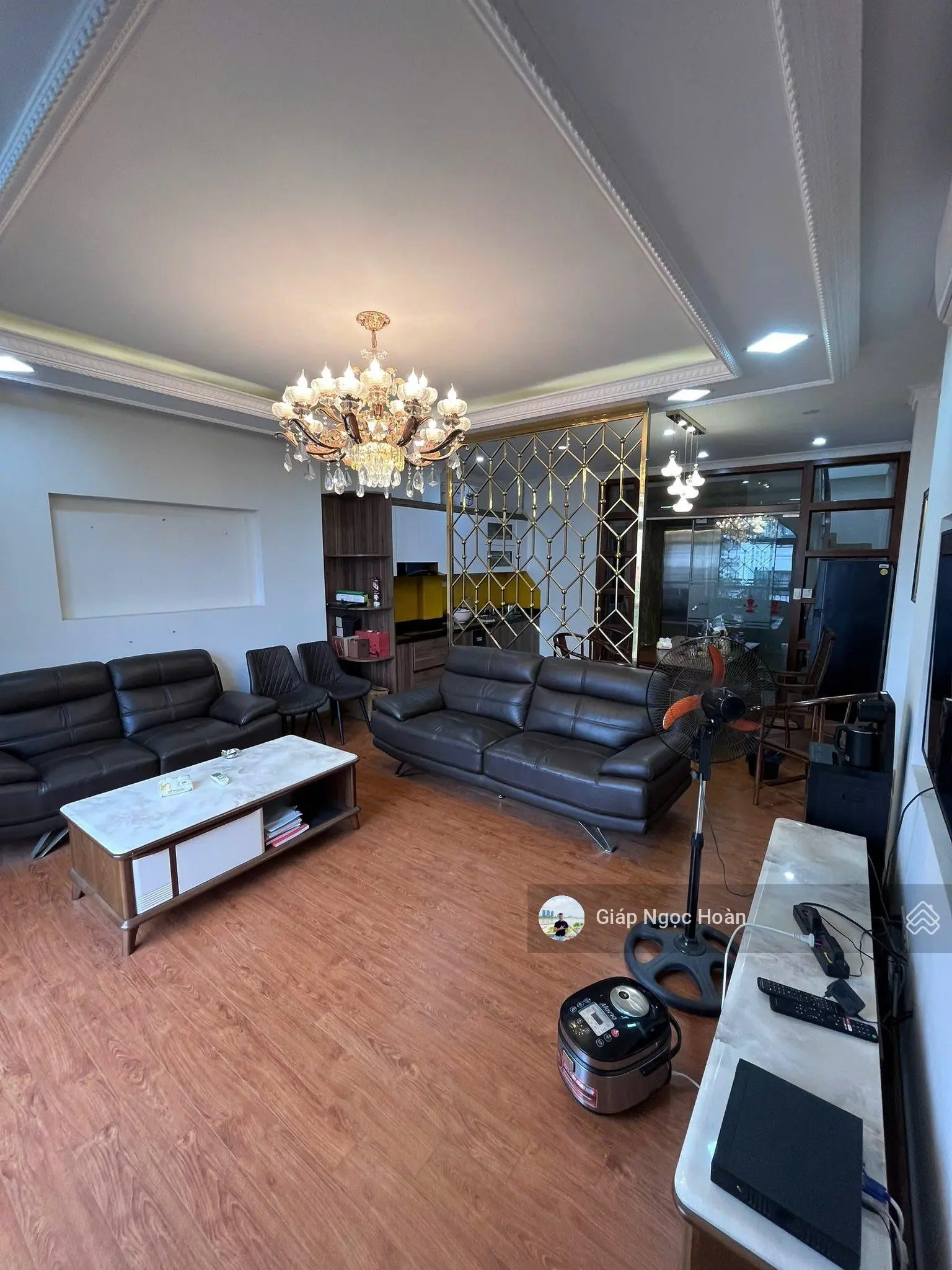 Bán nhà 7 tầng thang máy cầu giấy 58m2 mt5m ô tô tránh dừng đỗ vào nhà hơn 21 tỷ
