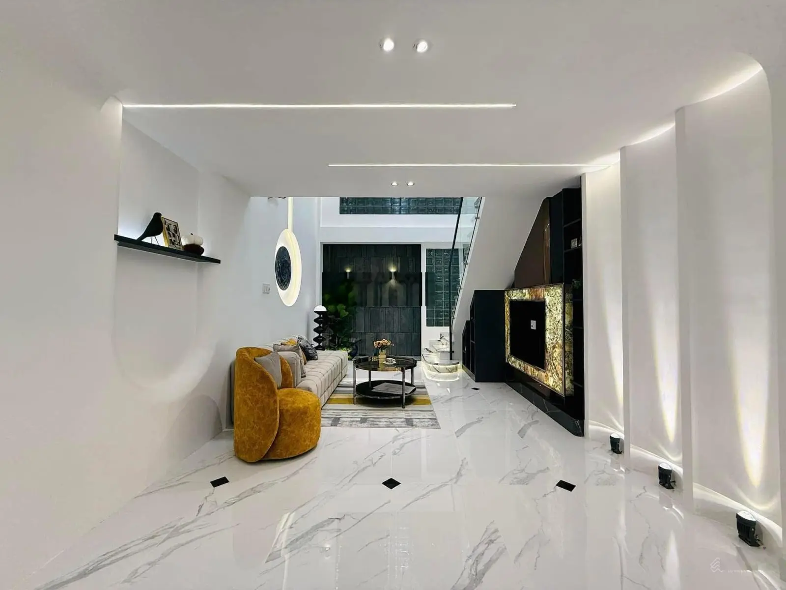 Lên siêu phẩm Đường Thành Thái, P14, Quận 10, gần chợ Thành Thái 60m2 (5x12m), 1T2L, SHR