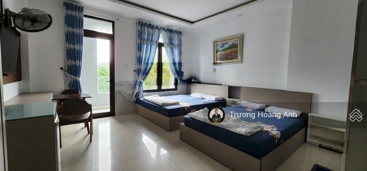 Bán khách sạn 5 tầng biển Mỹ Khê trung tâm du lịch Đà Nẵng. Dòng tiền 130tr/tháng. LH 0901 303 ***