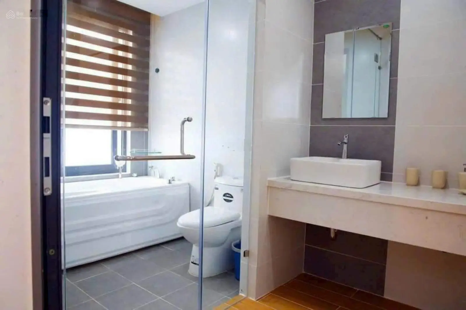 Nhà đẹp Nguyễn Thái Sơn, Gò Vấp có 3 phòng ngủ, 65m2 giá nhỉnh 2.56 tỷ, sổ hồng riêng