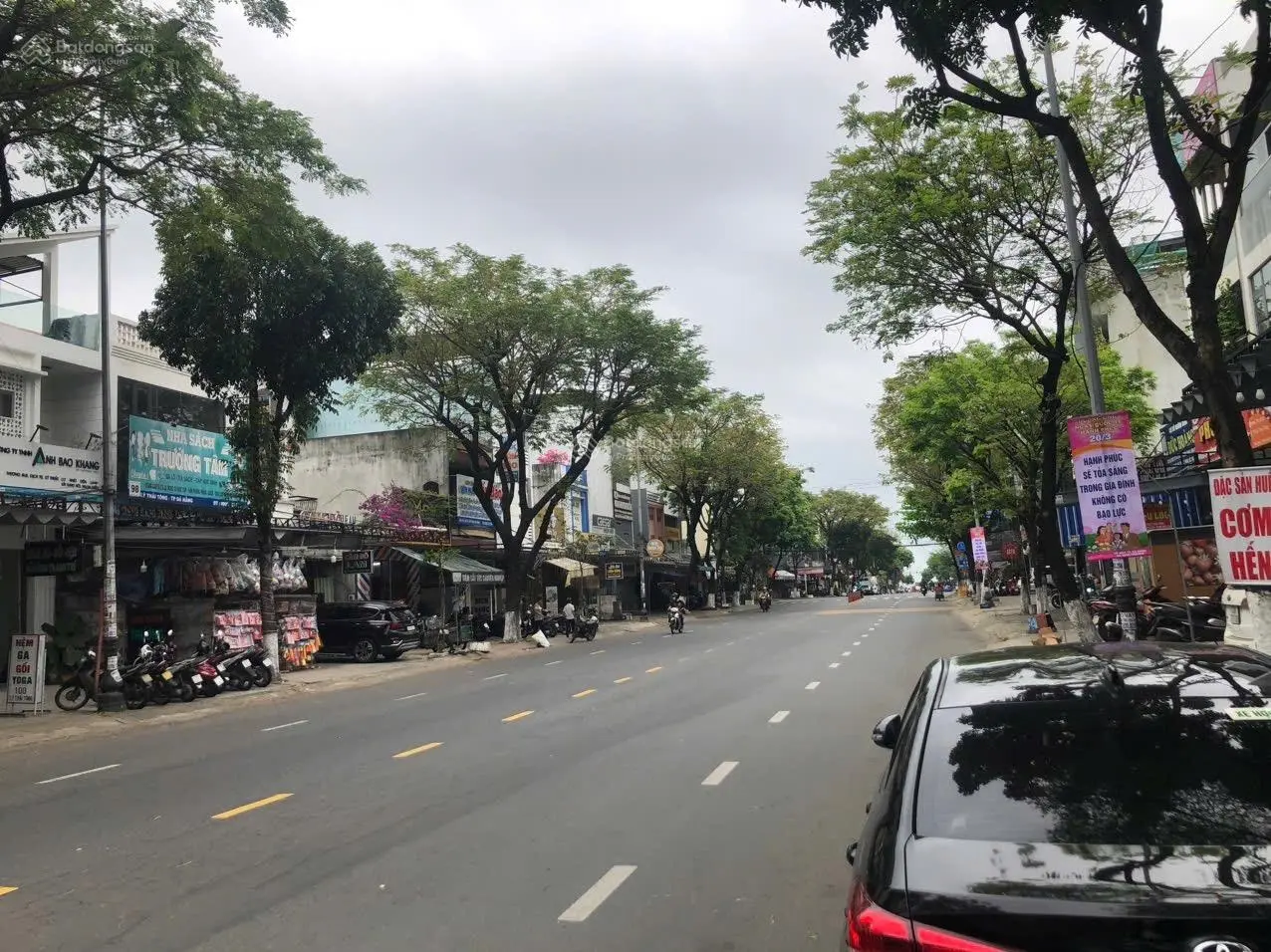 Bán nhà 3 tầng đường Núi Thành, Hải Châu, Đà Nẵng