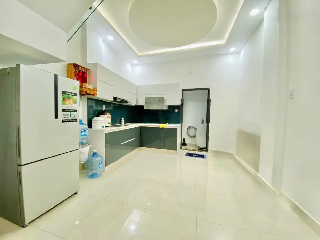 Bán nhà Âu Dương Lân, nhà mới đẹp BTCT, nhà mới đẹp, ngang 4,5m, hẻm rộng, sổ đẹp, không lộ giới