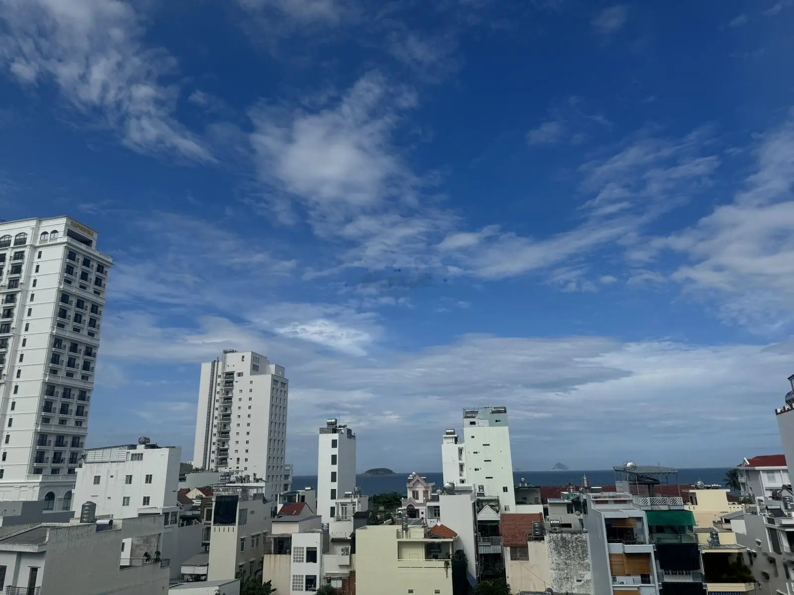 Bán nhà mới Sao Biển đang có thu nhập dòng tiền ổn định, cách biển Hòn Chồng 350m