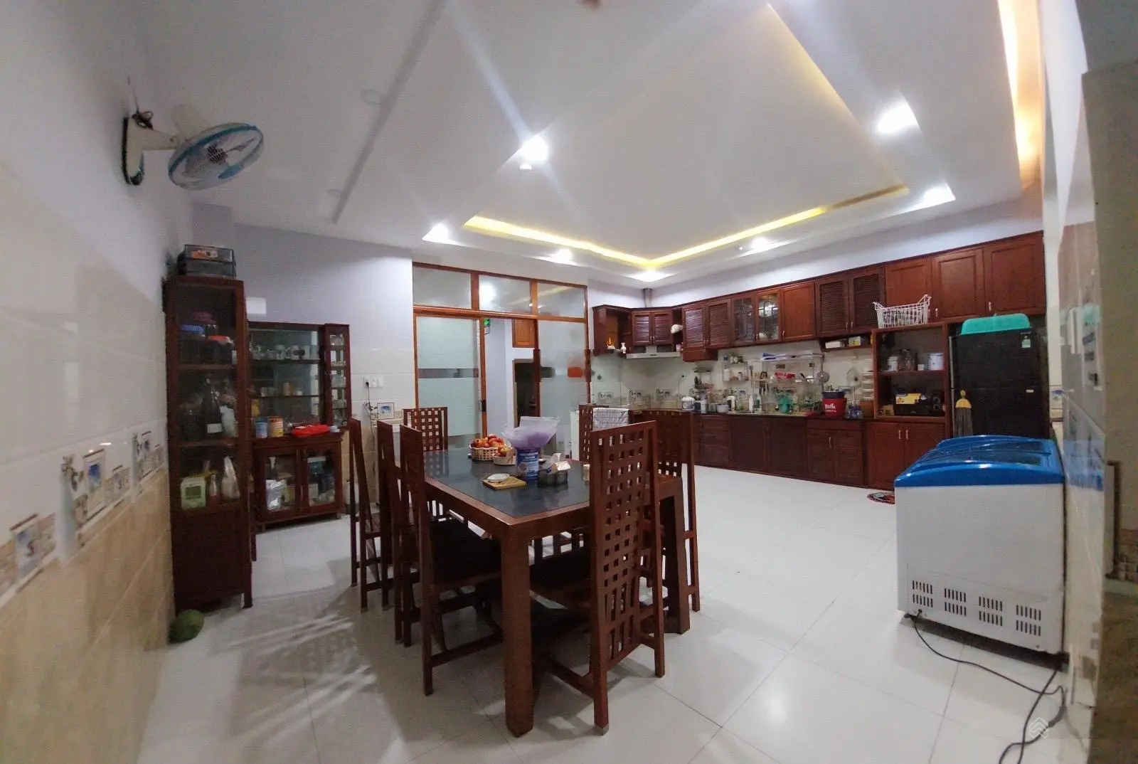 Bán tòa homestay & coffee bar 2 mặt tiền dòng tiền ổn định 150 triệu/tháng vị trí: phố du lịch