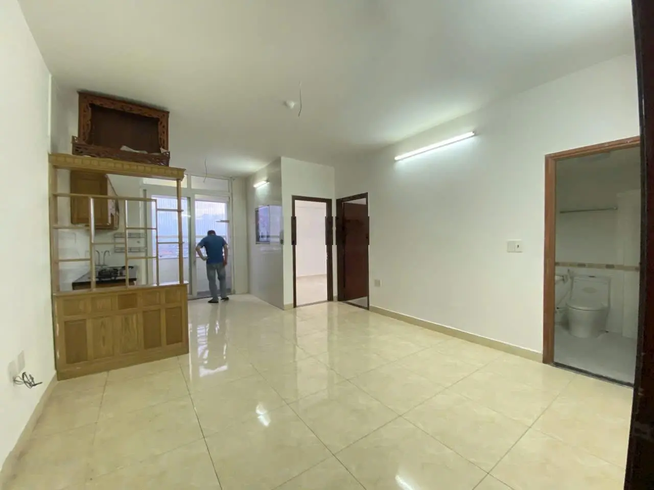 Cần tiền bán gấp căn góc 65m2, 2pn, 2wc. Đã có sổ hồng, có trước 600tr là mua được