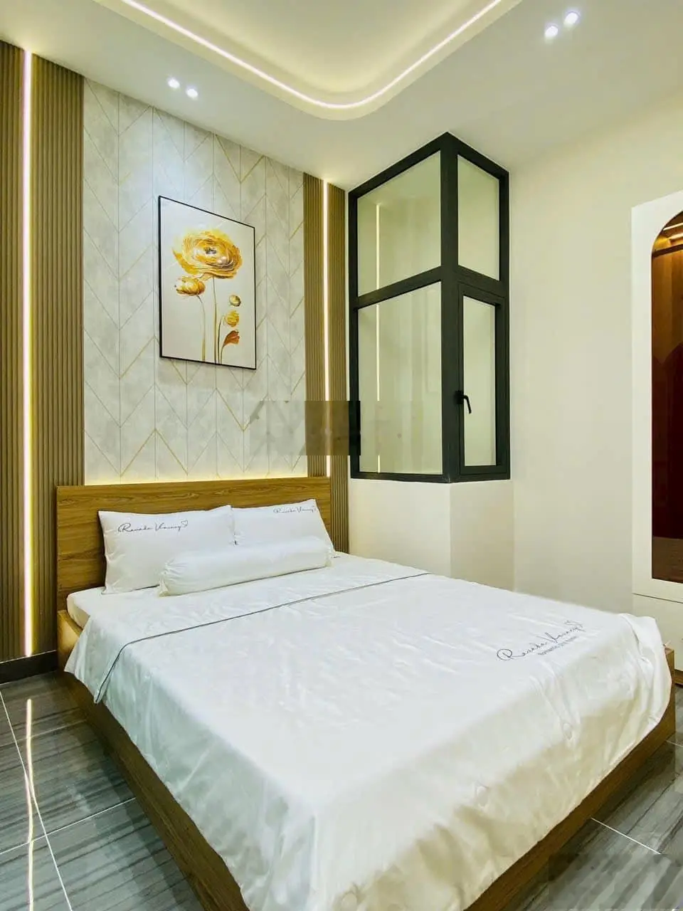 Alo cho em! Sở hữu nhà tại Phố Kỳ Đồng P9 Q3 - 50m2/giá 7 tỷ 690. Công chứng ngay. Zalo 0369729958