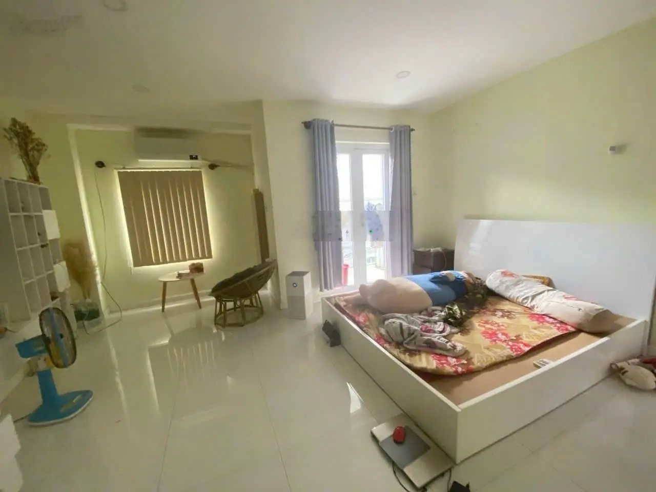 Bán nhà riêng tại Đường Nguyễn Hiền, Dĩ An, Bình Dương, giá siêu hời chỉ với 1,98 tỷ, 34,4m2