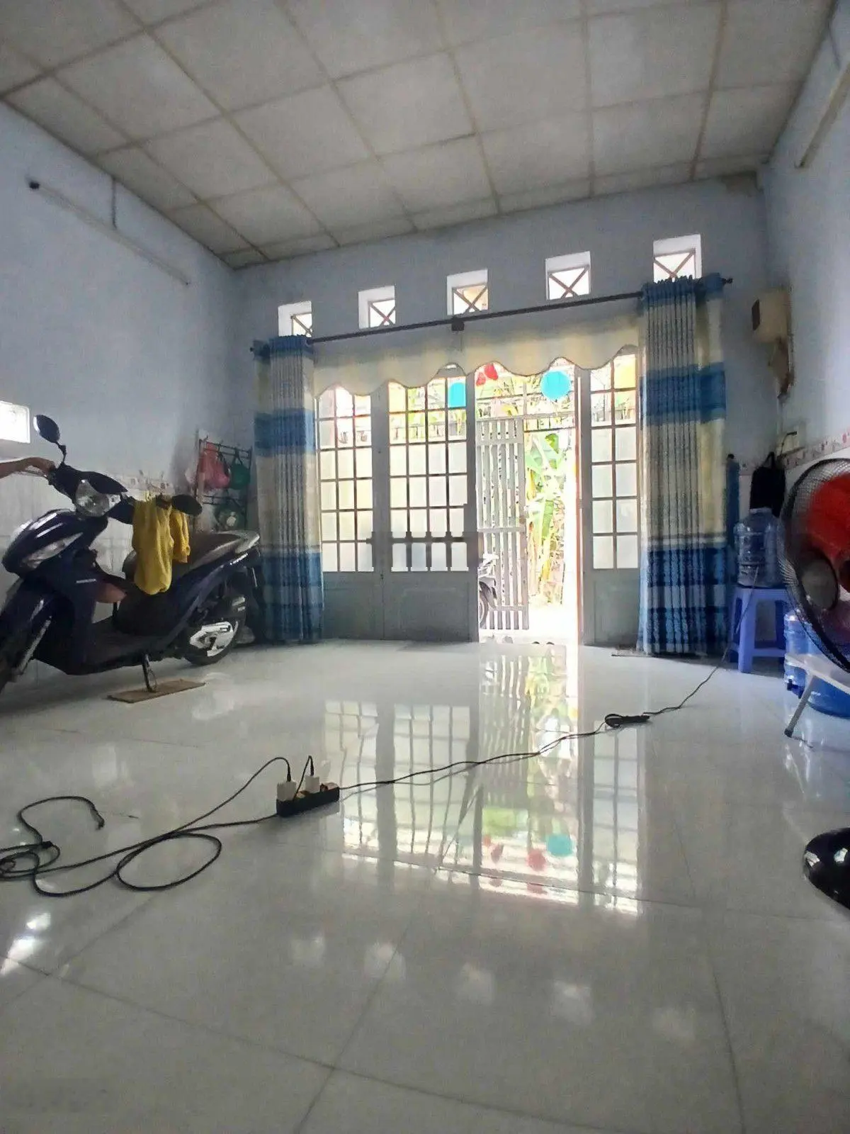 Bán nhà mặt phố Trưng Nữ Vương, Thị trấn Hóc Môn, 3,3 tỷ, 40m2