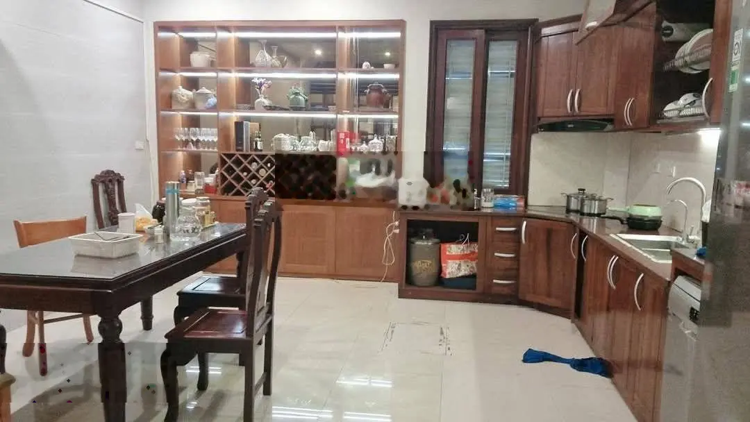 Bán nhà 82m2 -20 tỷ, kđt văn quán, hà đông, phân lô - vỉa hè 2 mặt đường full nội thất
