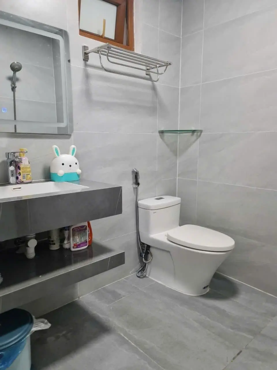 Nhà phân lô oto vào nhà - phố tân mai - gần hồ đền lừ - không gian thoáng đãng - 12,7 tỷ - 50m2