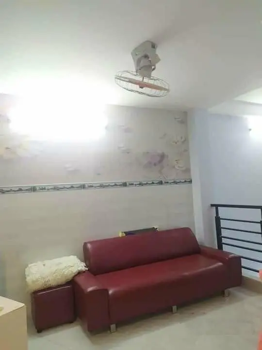 Bán đất + nhà (đất 57m2, DT sàn nhà 209,5m2) giá 9,5 tỷ có thương lượng