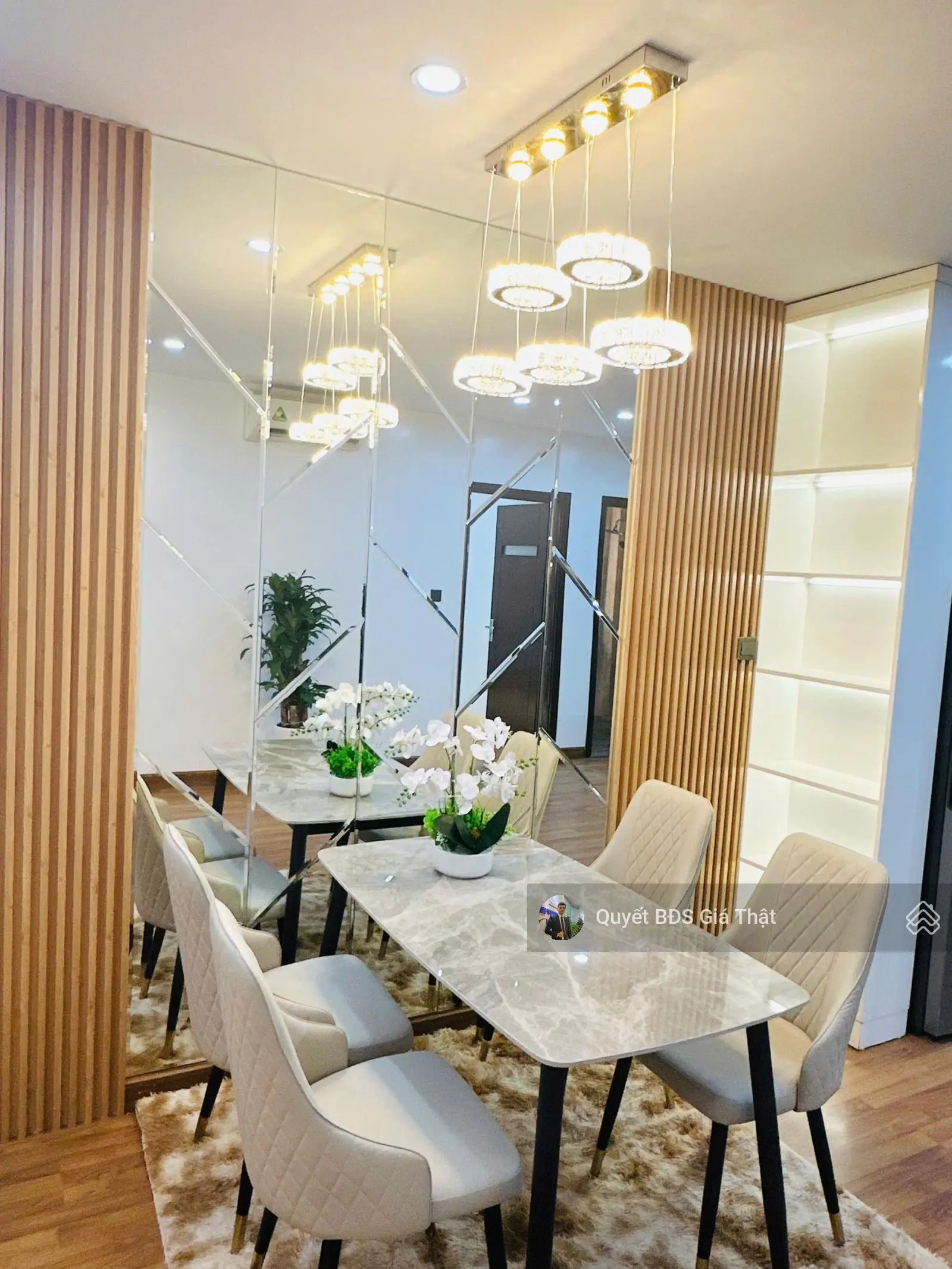 (Giá thật). Chính chủ bán căn 70m2 2PN + 2WC view trường học full nội thất mới, xịn, đẹp Home City