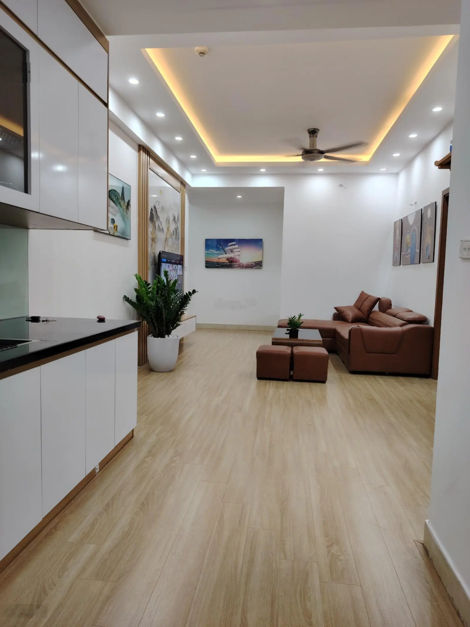 Rẻ nhất 3 ngủ 81m2 tại Gemek Tower An Khánh giá chỉ 3 tỷ full nội thất