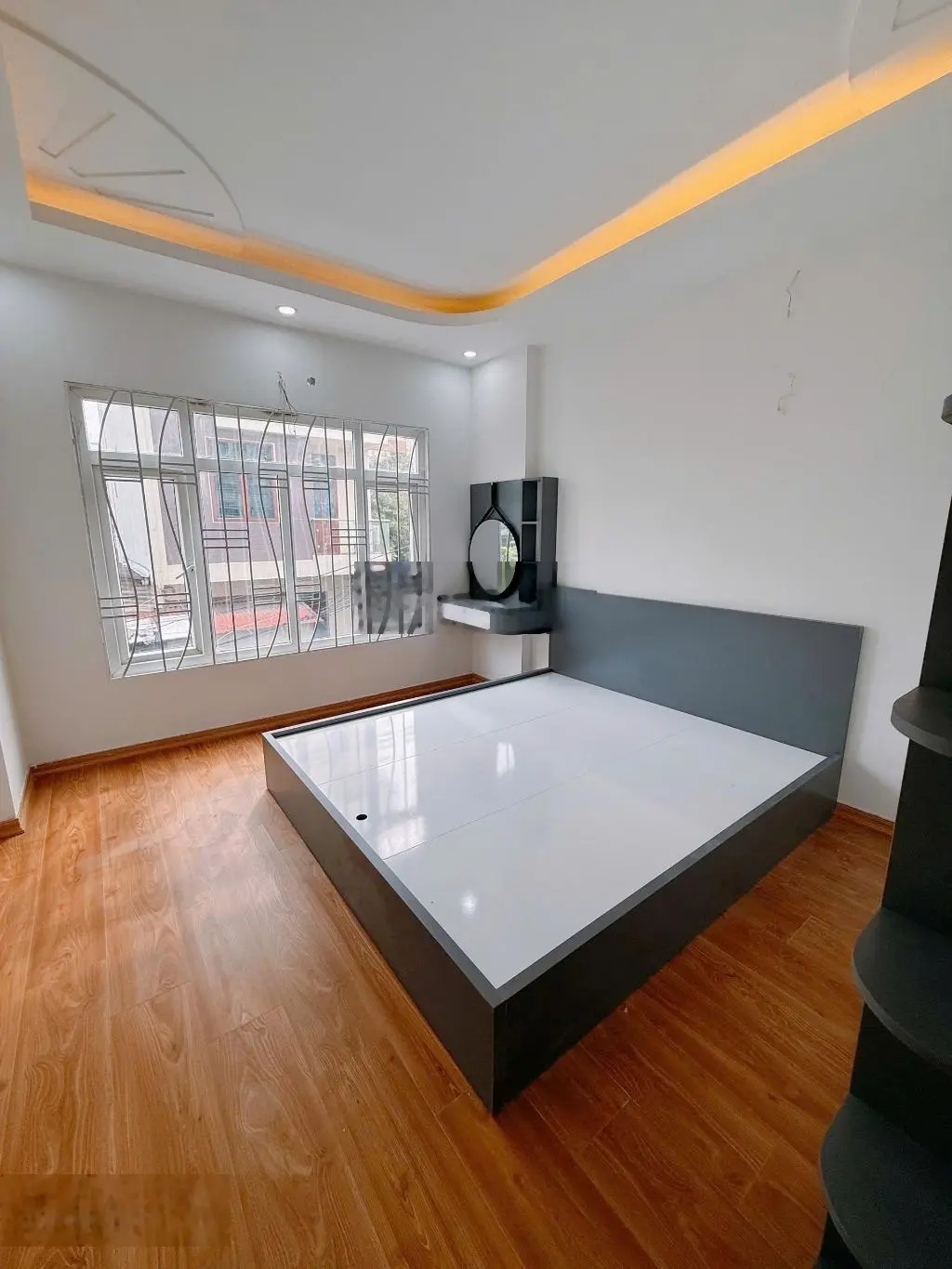 Phú diễn Nhà đẹp ở ngay 43m2 . 5tầng ô tô sát phố 7,59 tỷ