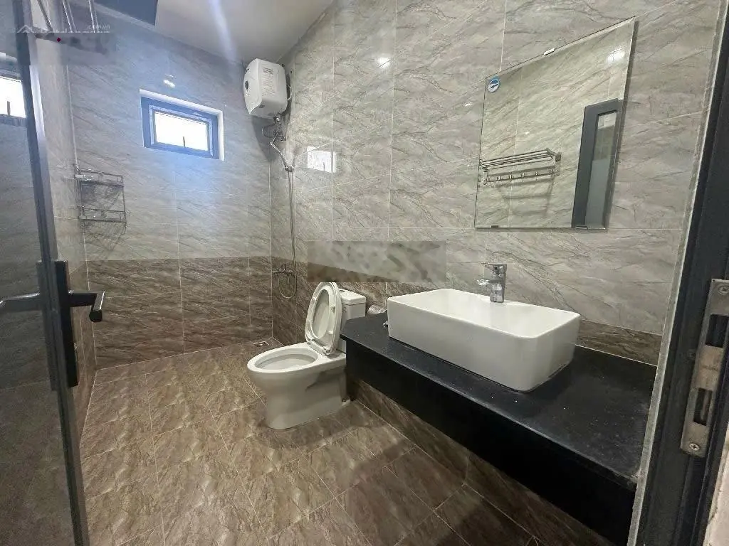 Chỉ 8.X tỷ sở hữu tòa căn hộ 5 tầng + 1 căn nhà gần biển Mỹ Khê. Dòng tiền 50 tr/tháng