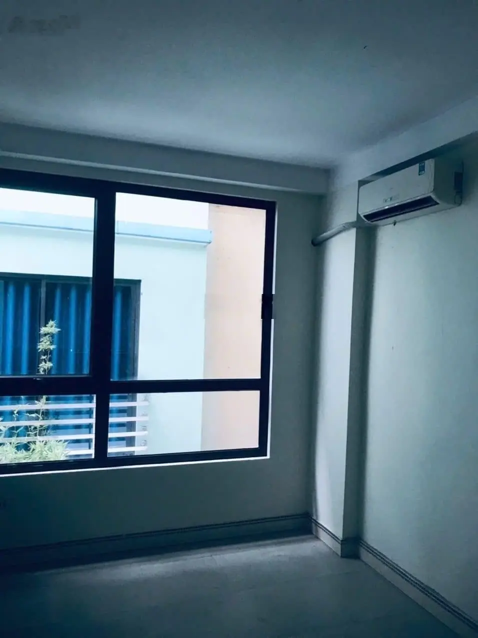 Khu Ba Đình VIP - Bán Gấp - Điện Biên Phủ - Phân Lô- Dt : 24m2*5tầng *8,1tỷ
