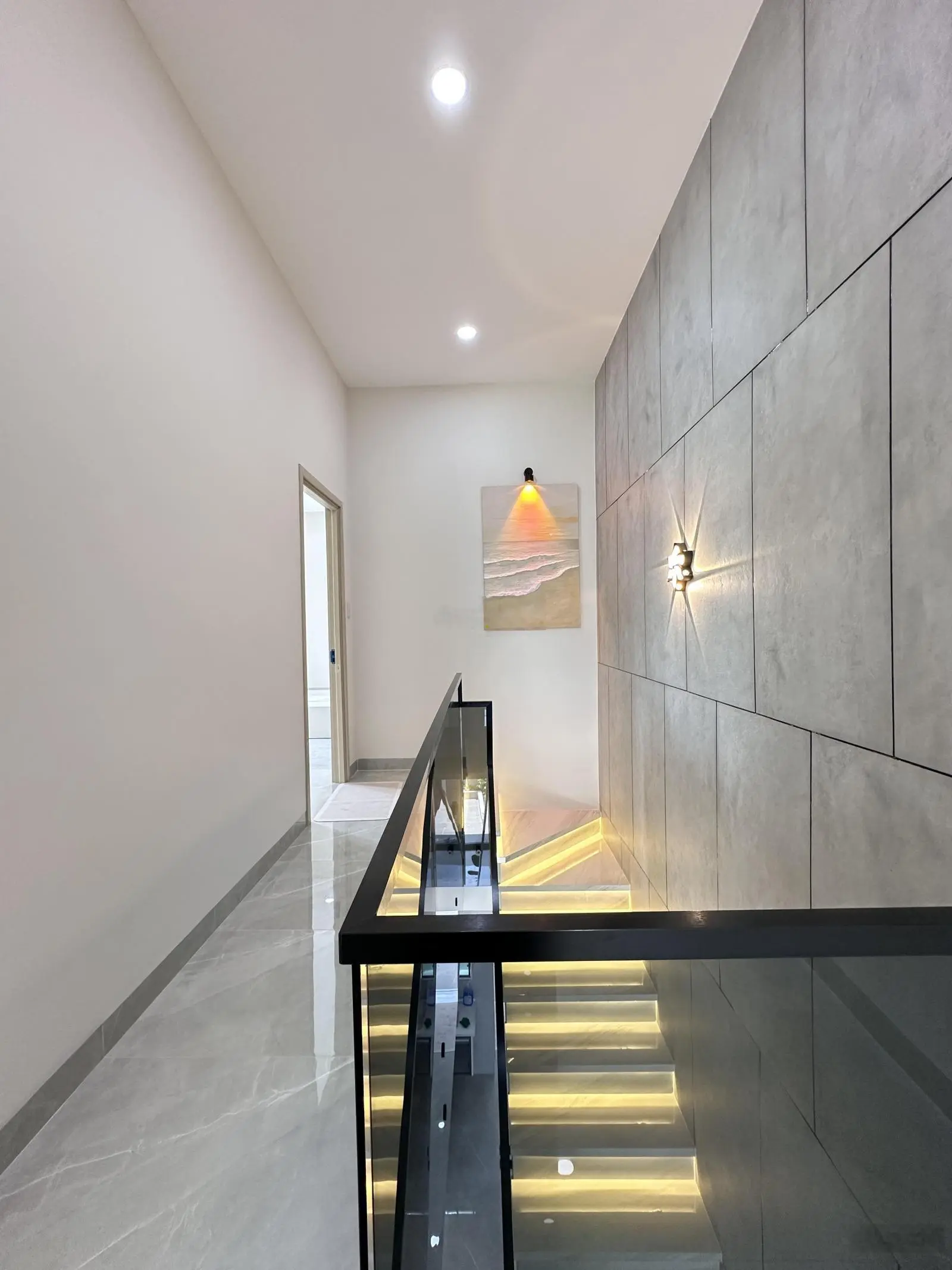 Bán nhà đẹp phường 5 nội thất cao cấp đường ô tô