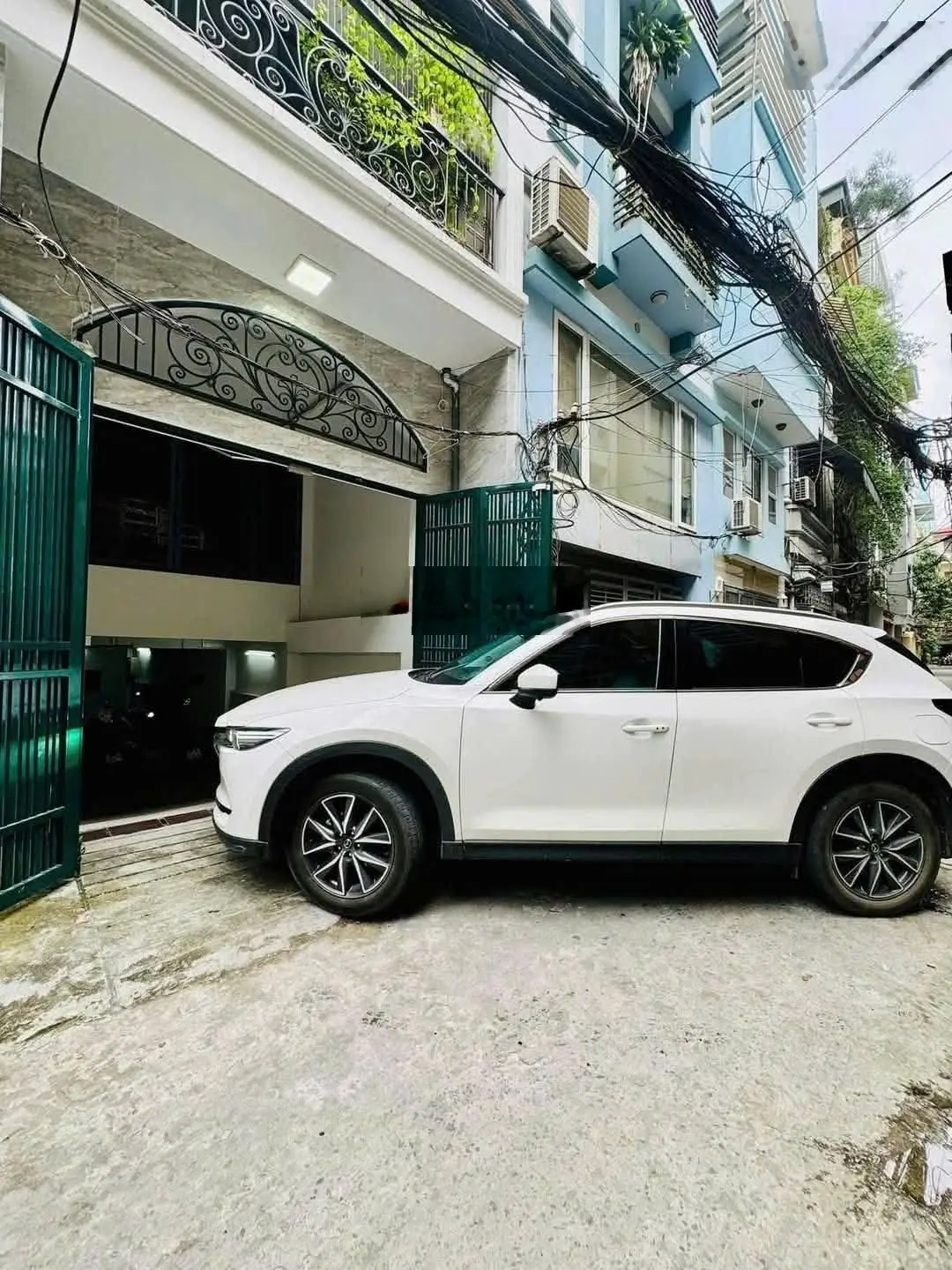 Ngỗng đẻ trứng vàng, toà căn hộ phố đội nhân, 115m2 x 9 tầng, ô tô tránh, dòng tiền 200 triệu/tháng