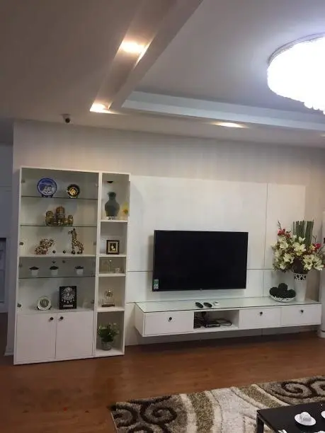 Bán căn góc 4 ngủ, view trường Amsterdam, tầng đẹp, 158m2, đủ đồ, Mandarin Garden. LH 0974 629 ***
