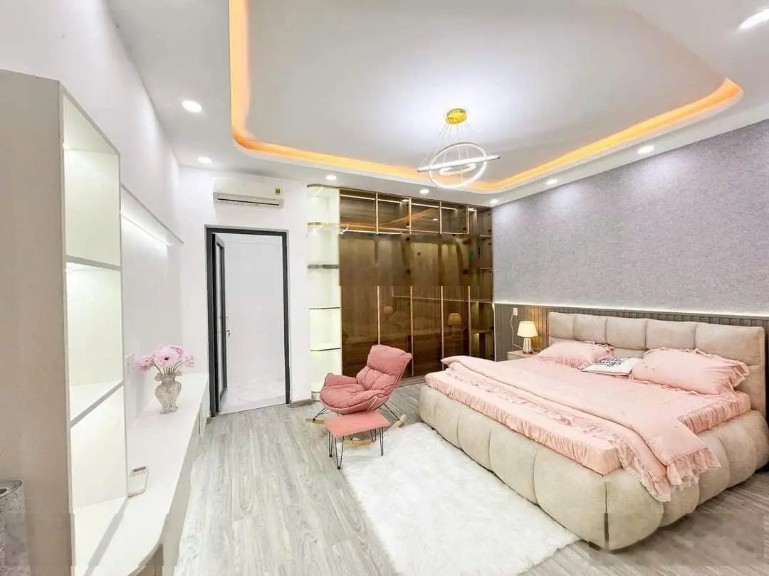 Bán nhà riêng 5PN, 6WC, 80m2 tại Phạm Hữu Lầu, Q7, HCM, giá 15,9 tỷ