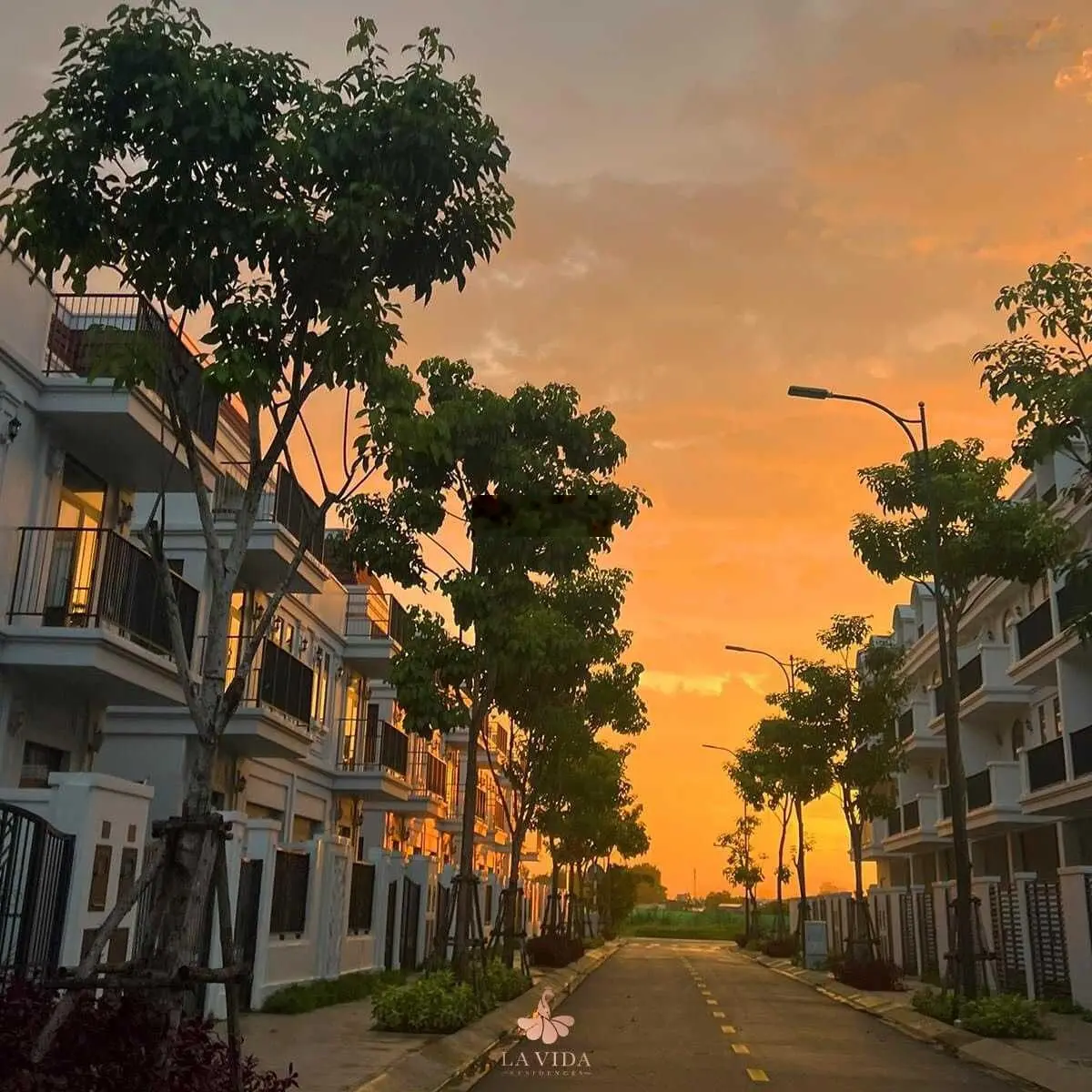 Nhà phố Lavida (Căn góc mảng xanh), giá 5 tỷ bao hết thuế phí
