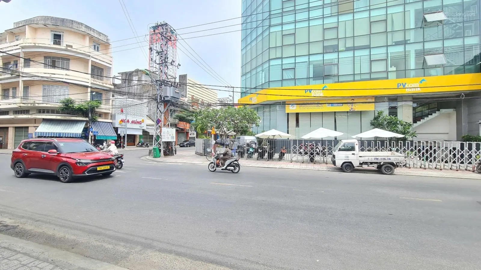 Bán nhà mặt tiền đường Trần Quý Cáp - Giá 27,3 Tỷ - nha trang